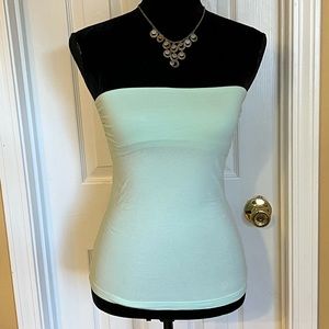 Great H&M mint green tube top with shelf bra